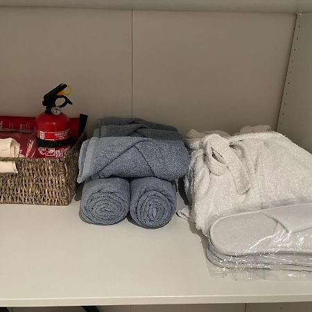 Sandys-Beachhouse Em 2024 Stadion -16 Fahrminuten Ferienwohnung Abtei Brauweiler Business Kueche Klima Parken Relax Travel Work Koeln Naehe Pulheim Eksteriør bilde