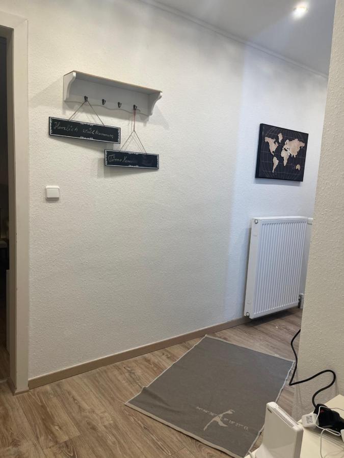 Sandys-Beachhouse Em 2024 Stadion -16 Fahrminuten Ferienwohnung Abtei Brauweiler Business Kueche Klima Parken Relax Travel Work Koeln Naehe Pulheim Eksteriør bilde