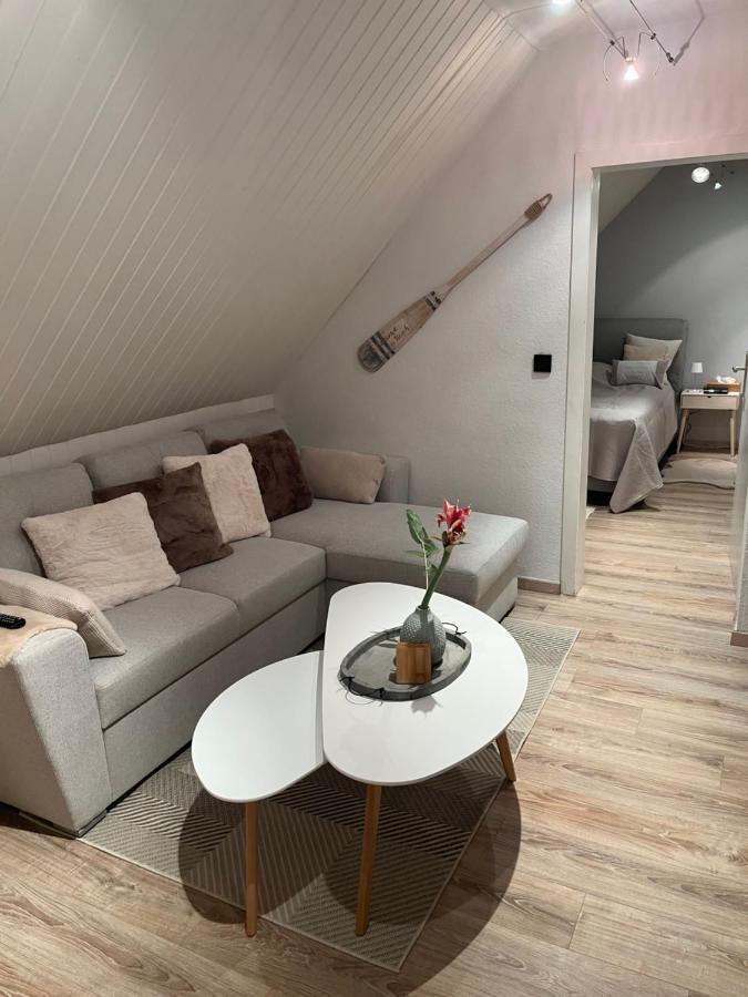 Sandys-Beachhouse Em 2024 Stadion -16 Fahrminuten Ferienwohnung Abtei Brauweiler Business Kueche Klima Parken Relax Travel Work Koeln Naehe Pulheim Eksteriør bilde